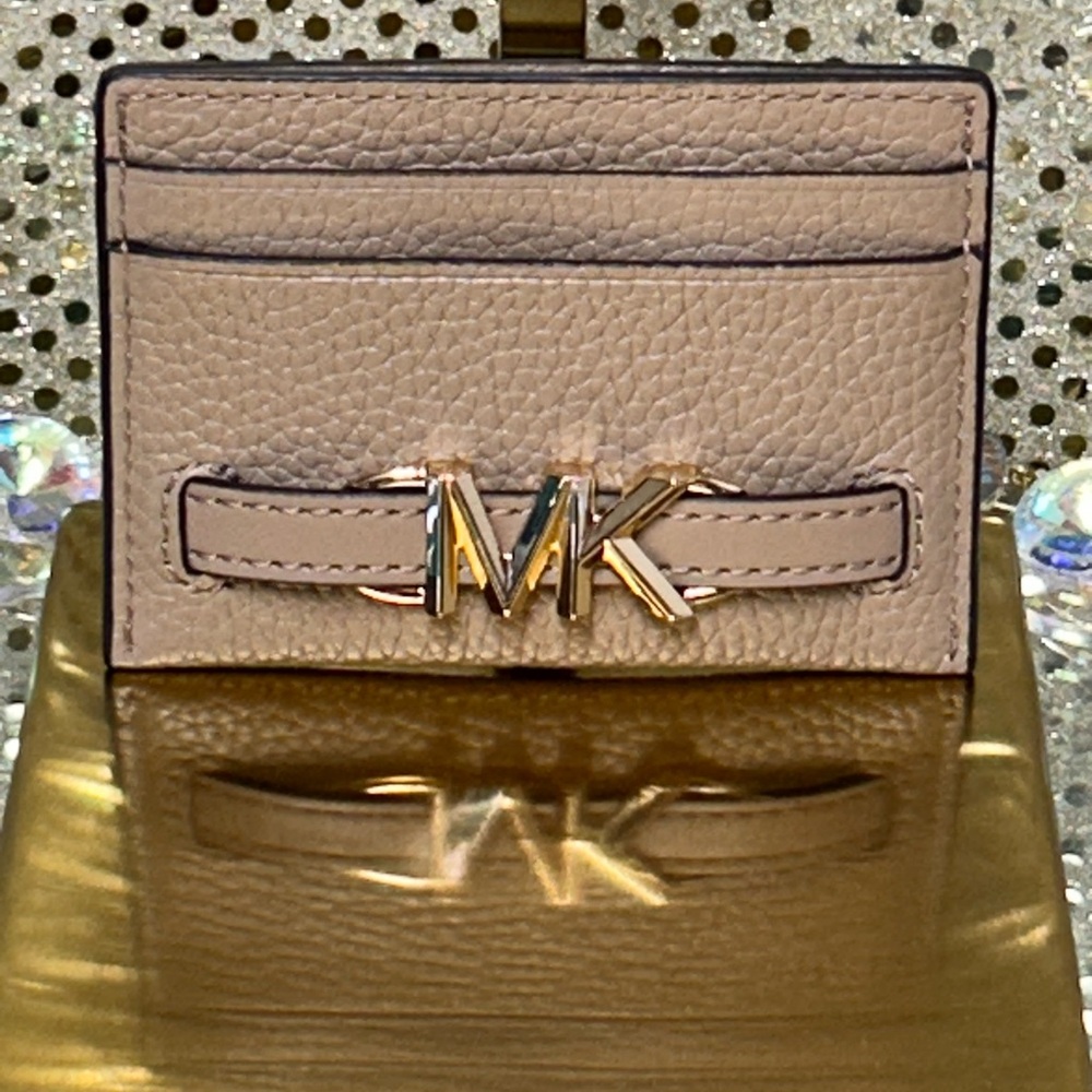 Michael Kors Beige Pebbled Leather Card Case w/Gold MK Emblem Approx. 4 x 3
